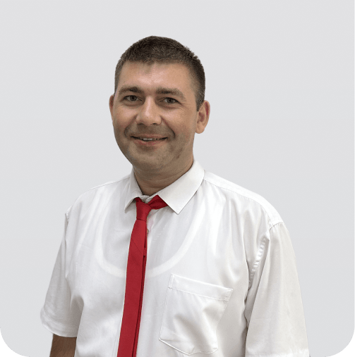 Инструктор Алексей